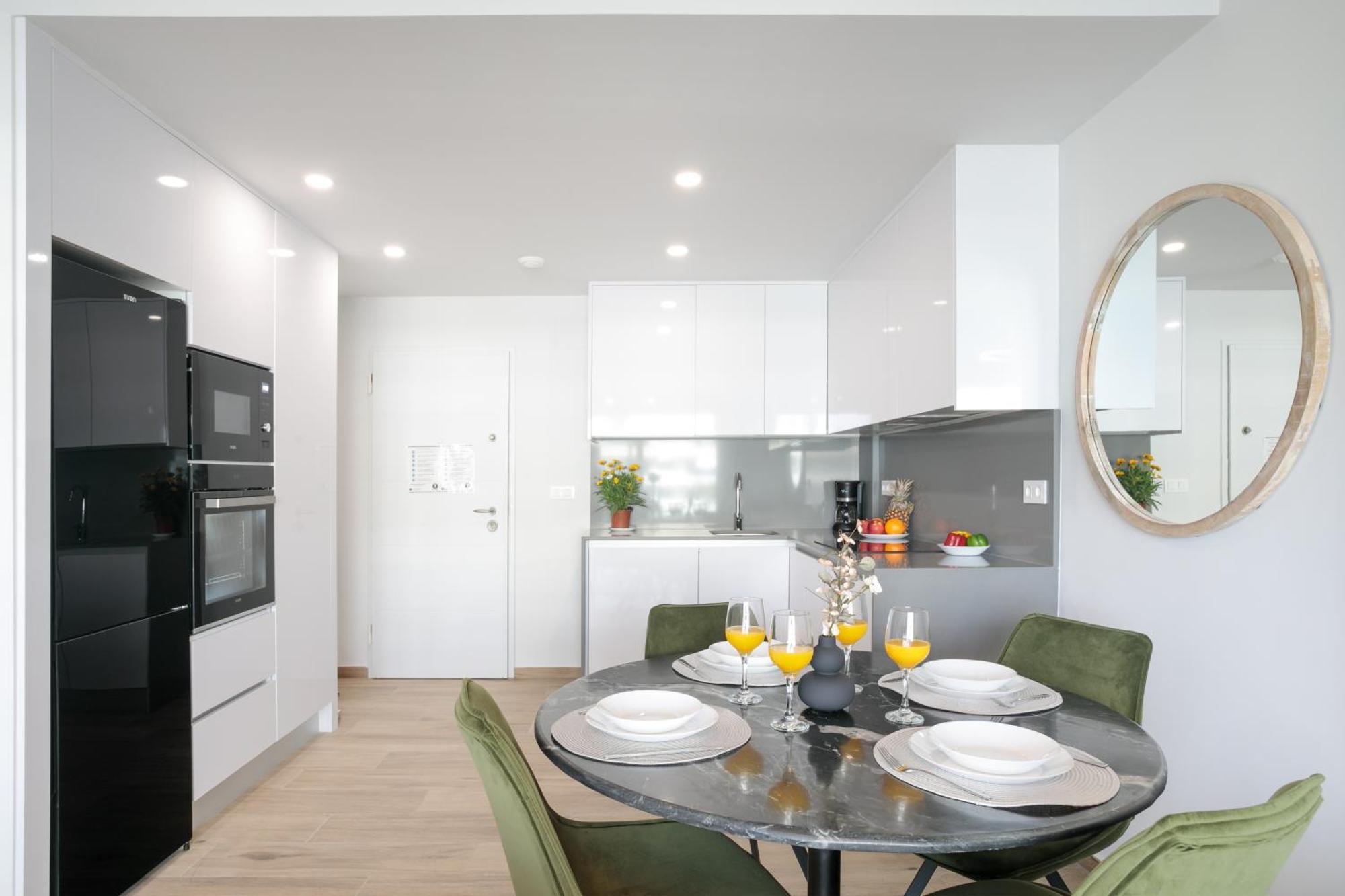 Arenales Terrace Refugee New Apartment With Pool And Gym Arenales del Sol Exteriör bild