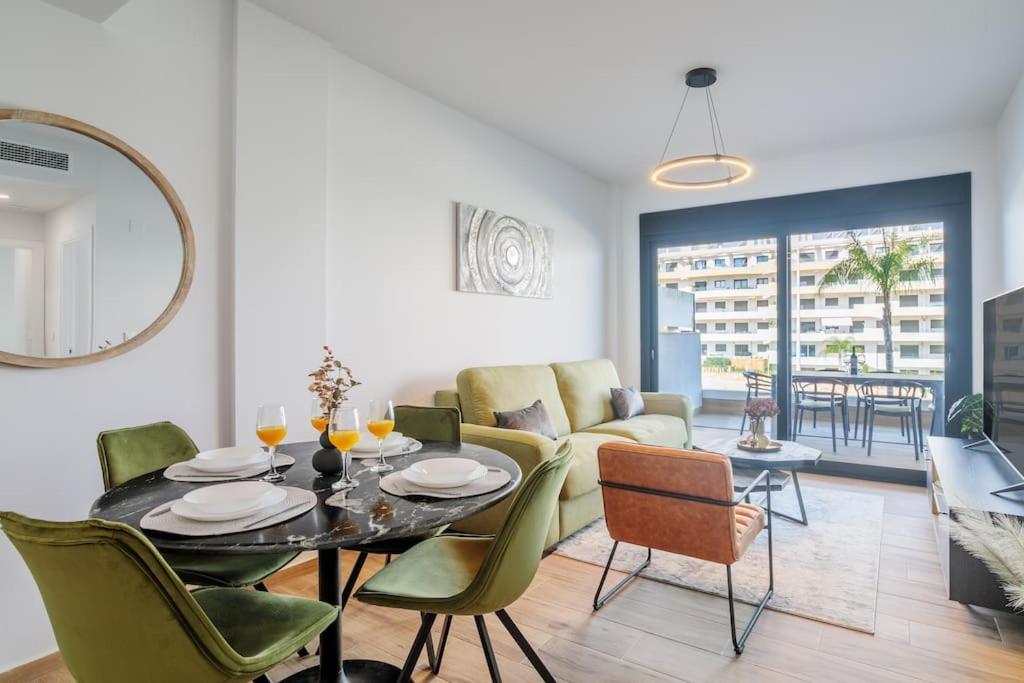 Arenales Terrace Refugee New Apartment With Pool And Gym Arenales del Sol Exteriör bild