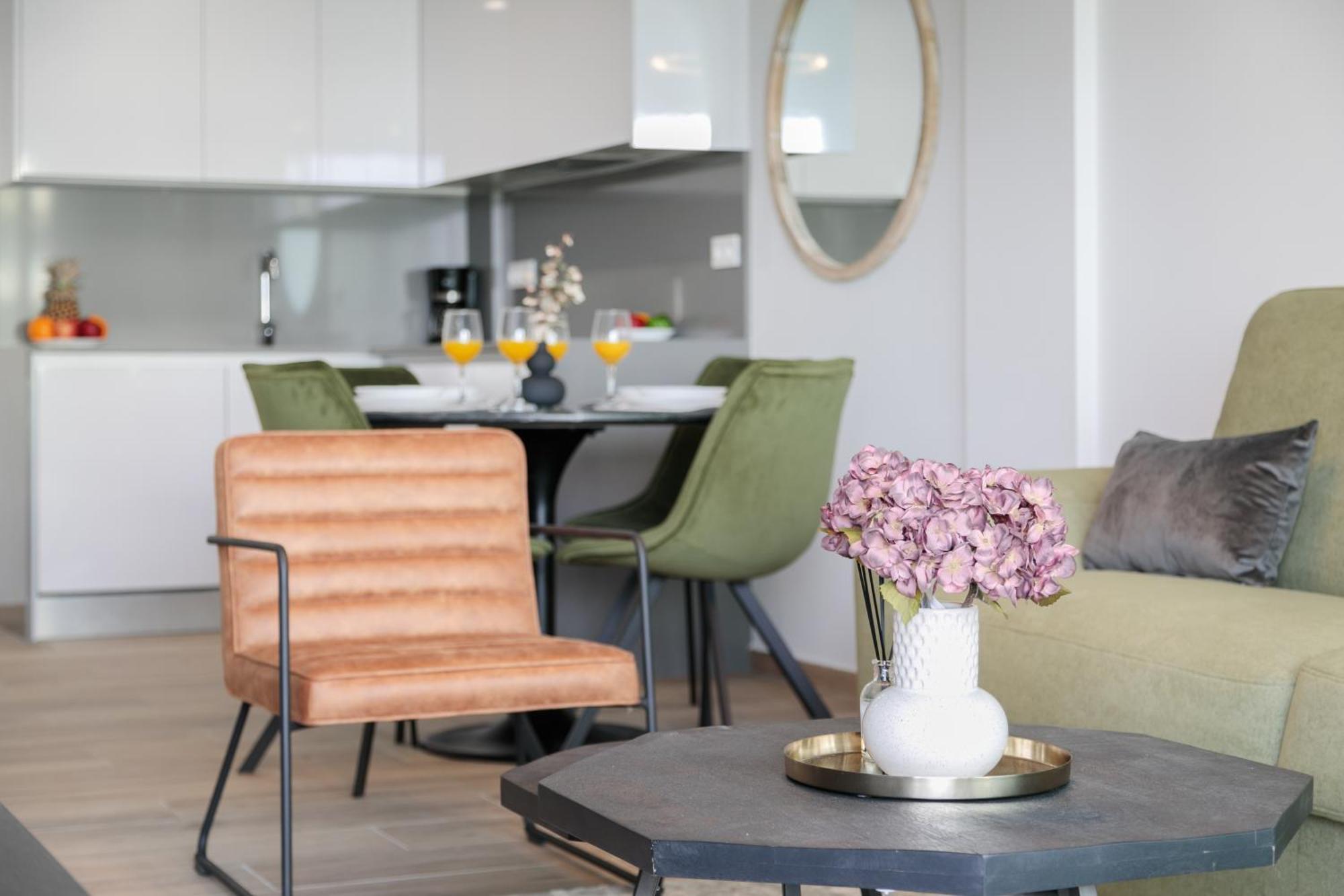 Arenales Terrace Refugee New Apartment With Pool And Gym Arenales del Sol Exteriör bild