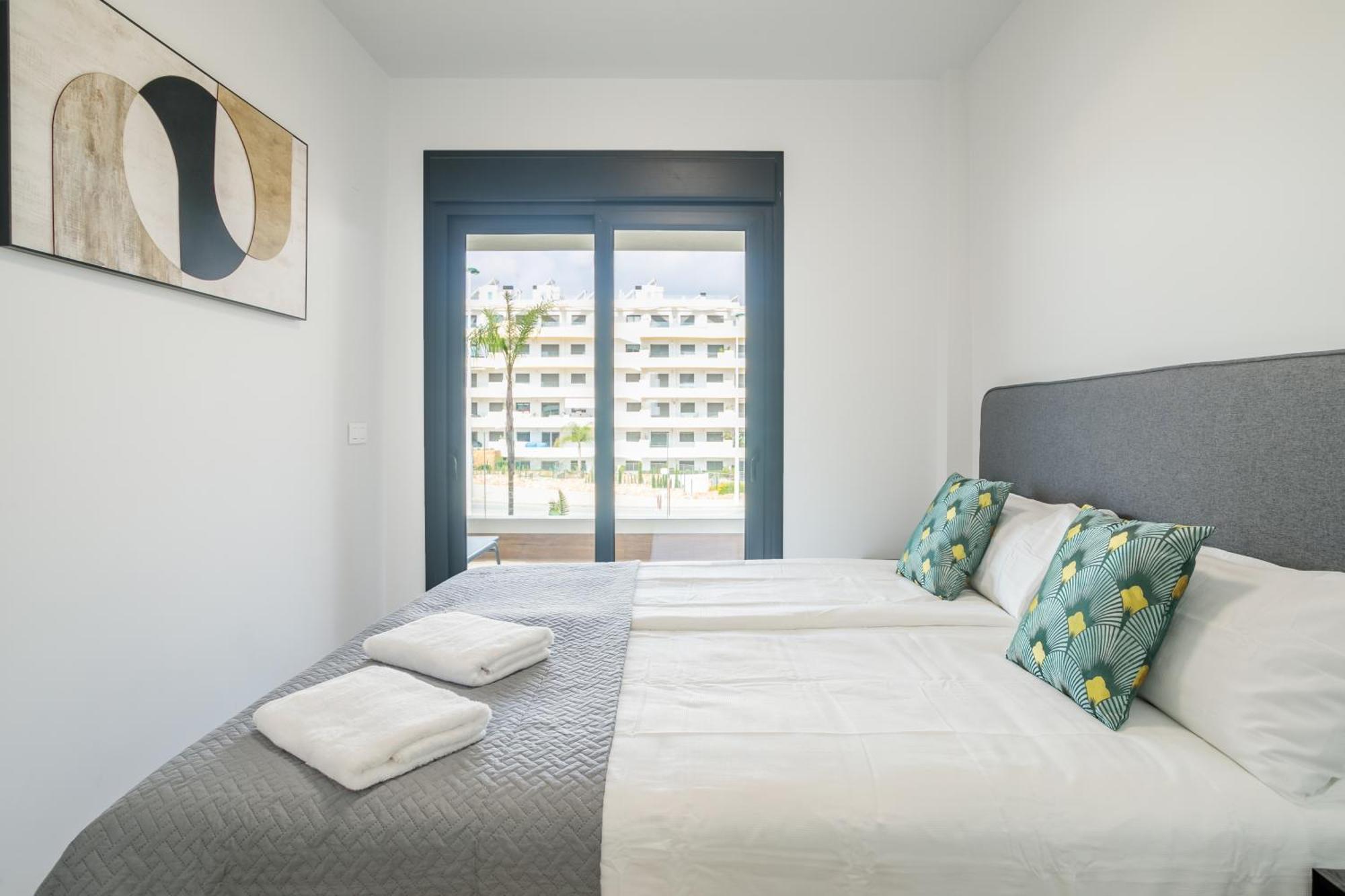 Arenales Terrace Refugee New Apartment With Pool And Gym Arenales del Sol Exteriör bild