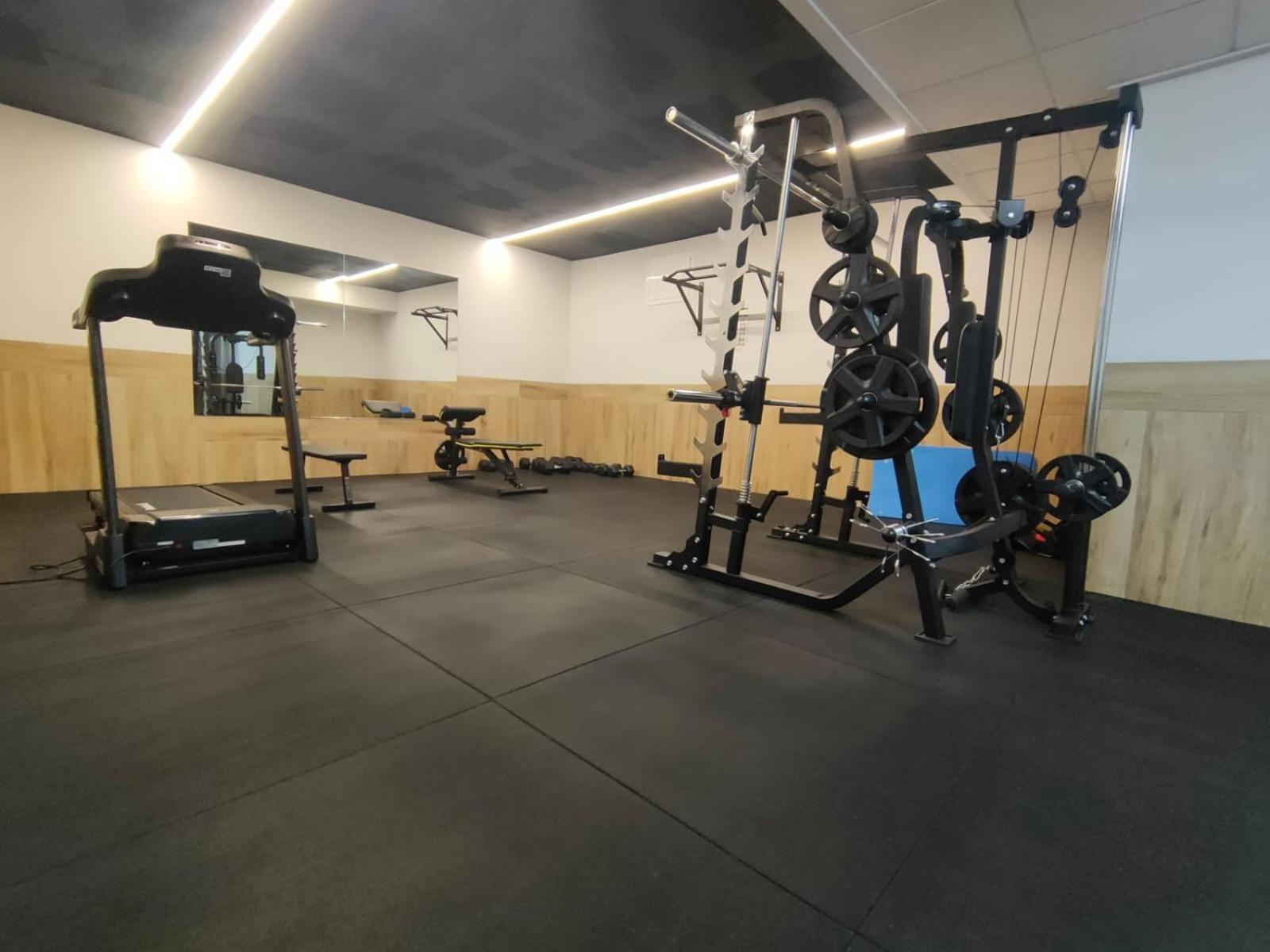 Arenales Terrace Refugee New Apartment With Pool And Gym Arenales del Sol Exteriör bild